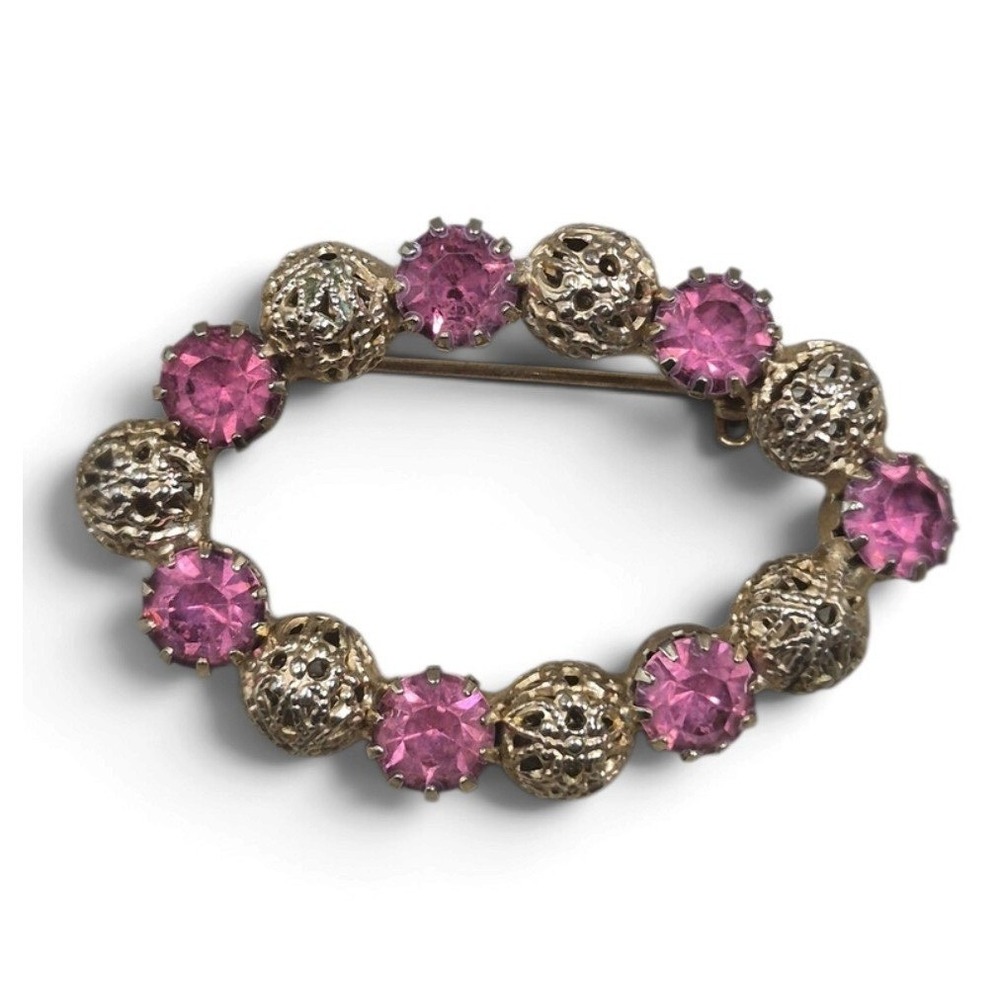 Vintage 1950s Pink Rhinestone‎ Filigree Oval Brooch Pin Gold Tone